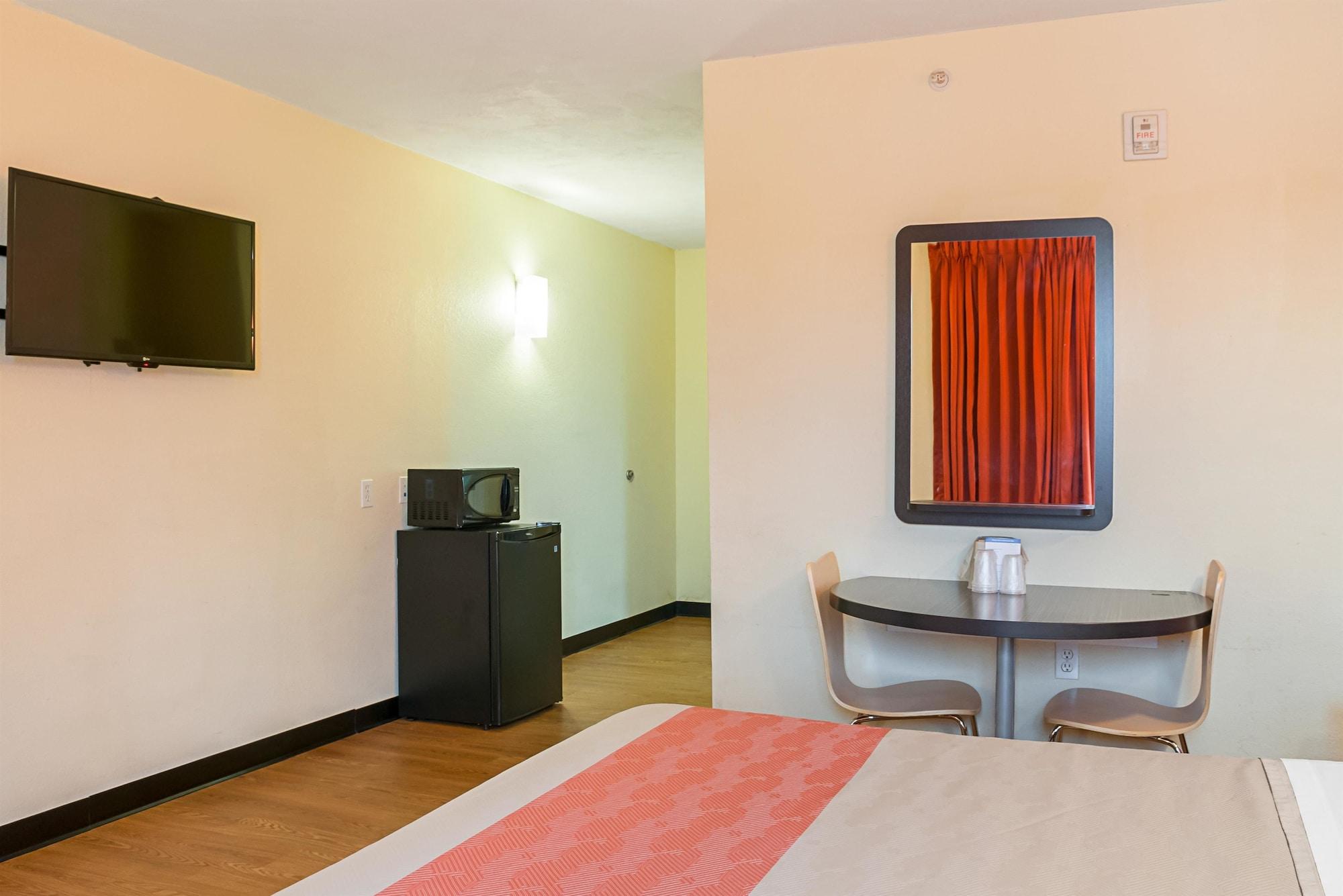 Motel 6-New Orleans, La - Near Downtown Zewnętrze zdjęcie